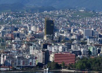 Tatimet venë në fokus “kleringun” në sektorin e ndërtimit