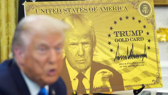 Trump firmos urdhrin: 100 000 USD tarifë për vizat ndaj punonjësve të kualifikuar