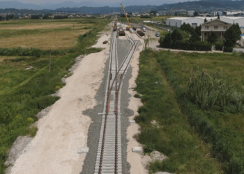 Hekurudha Durrës-Rrogozhinë, zv.ministrja zbulon kur “vjen” treni