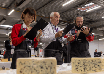 Për herë të parë Kupën Botërore të Djathit nuk e fiton një francez