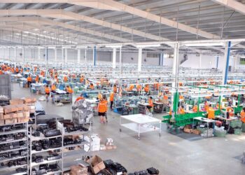 Tekstilet e këpucët në krizë, punësimi në fason pëson tkurrje