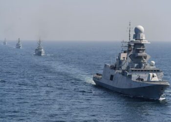 Turqia përballë, grekët blejnë me urgjencë për 600 milionë euro dy fregata nga Italia