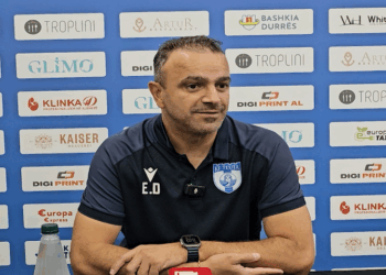 Dobi: Të kthejmë lavdinë që ka pasur ky stadium në vitet ’90, fitorja detyrim kundër Bylisit