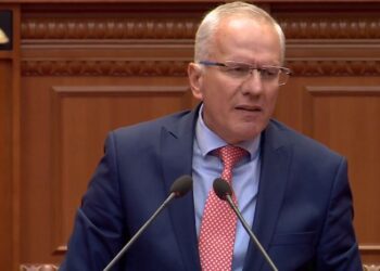 Ish-deputeti i PD Ferdinand Xhaferaj emërohet këshilltar i Presidenti Begaj