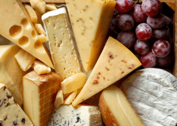 Konsumimi i djathit një herë në javë mund të ulë rrezikun e demencës