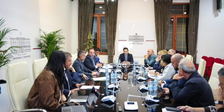 Qeveria çon para projektligjin për sigurimin e detyrueshëm të banesave