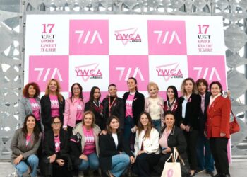 TIA dhe Kastrati Group bashkohen me YWCA Albania në ecjen kundër kancerit të gjirit – “Unë jam e fortë!”
