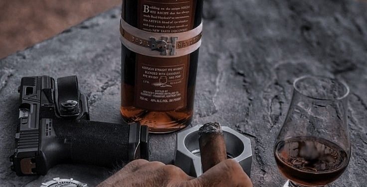 Super të pasurit po heqin dorë sendet luksoze: Bie çmimi i verërave, shampanjës, orëve dhe cigareve të shtrenjta