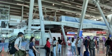 TURIZMI/ Polakët nuk tunden, italianët tremben nga çmimet