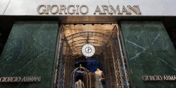 Pas vdekjes se Giorgio Armanit, kompania italiane e modës zgjedh CEO-n e ri