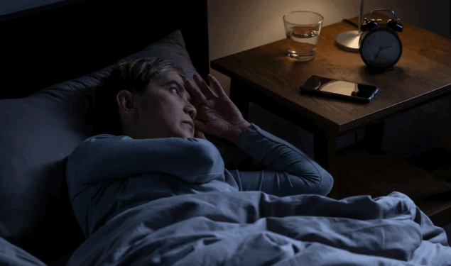 S’ka “i mirë” apo “i keq”, ekspertët zbulojnë 5 tipe të gjumit