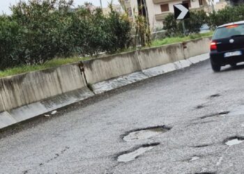 ARRSH nis të hënën punimet për riparimin e rrugës Vorë-Ura e Dajlanit, segmentet ku do bllokohet qarkullimi