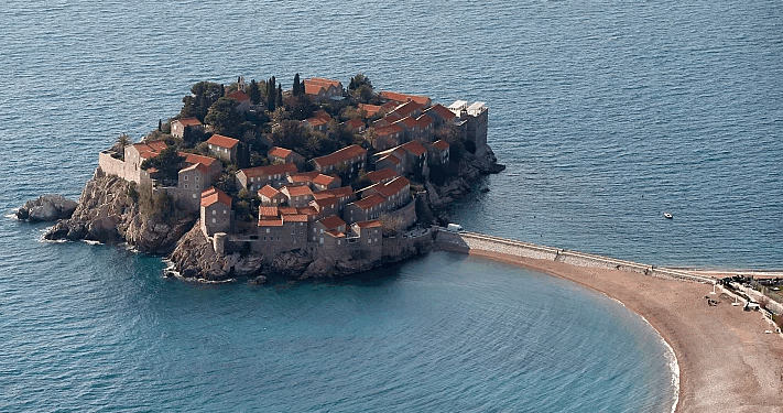 Këto janë 10 plazhet që rrezikojnë të zhduken në Evropë