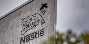 Gjiganti botëror i prodhimit do të shkurtojë 16 mijë vende pune