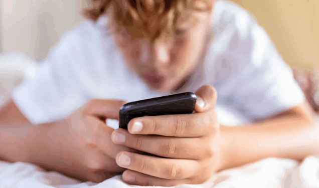 Danimarka do ndalojë përdorimin e rrjeteve sociale nën moshën 15 vjeç