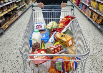 Ushqimi zë 40% të buxhetit të familjeve shqiptare, më e larta në Europë