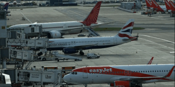 Kaos me fluturimet në botë prej problemeve të Airbus, si u menaxhua situata në Rinas