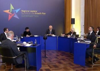 Rama: Tarifat roaming me BE marrin fund në 2026, Shqipëria një hap para Europës me identitetin digjital