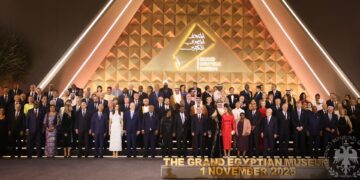 Presidenti Begaj merr pjesë në inaugurimin e Muzeut të Madh të Egjiptit me ftesë të homologut Al Sisi