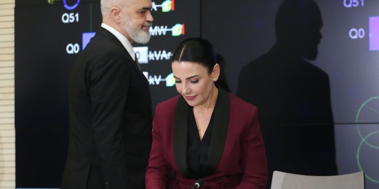 Rama mbron Ballukun: S’ka ndodhur kurrë që një prokuror dhe një gjykatës të mblidhen dhe të pezullojnë një anëtar qeverie, do ta çojmë në Kushtetuese