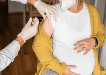 Studimi: Autizmi më i lartë te fëmijët e lindur nga nëna që kanë kaluar Covid-19 gjatë shtatzënisë