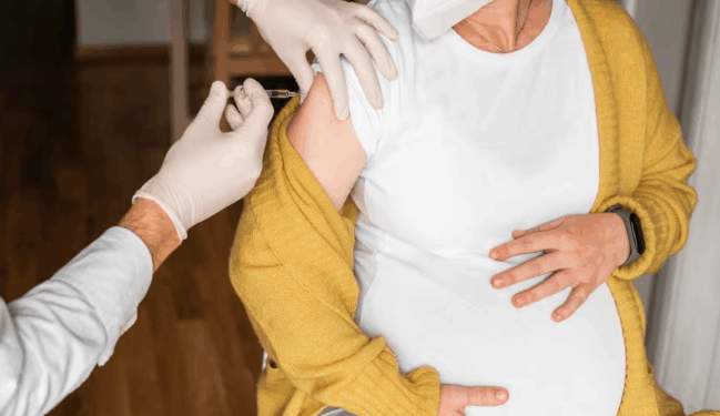 Studimi: Autizmi më i lartë te fëmijët e lindur nga nëna që kanë kaluar Covid-19 gjatë shtatzënisë