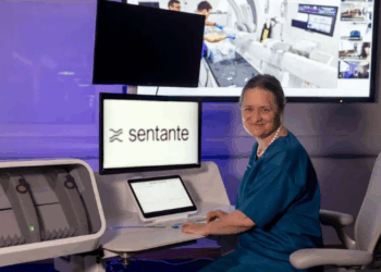 Realizohet ndërhyrja e parë në botë në tru nga një robot