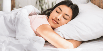 Gjumi i thellë pastron trurin dhe përmirëson kujtesën