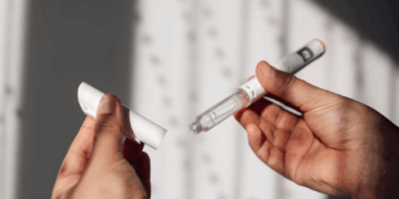 Mjekët zbulojnë lidhjen, ky trajtim për diabetin shkakton rënien e flokëve