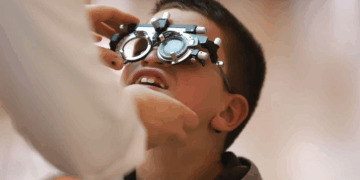 Rritet numri i fëmijëve me probleme shikimi në Shqipëri