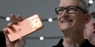 Për herë të parë në 14 vjet, Apple lë pas Samsung