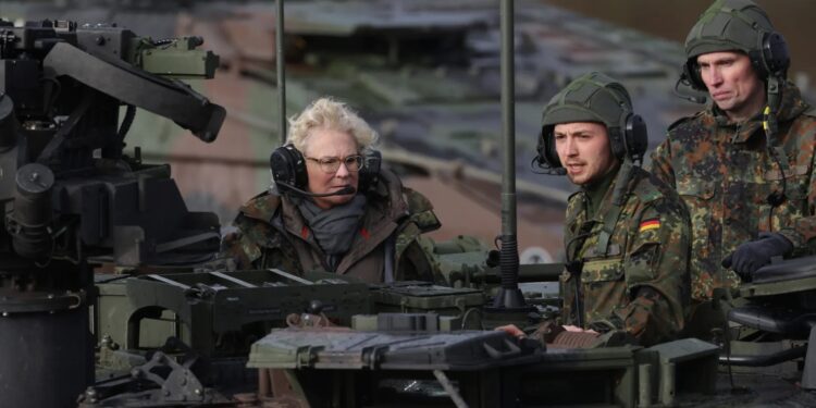 800 000 trupa gati, Gjermania përgatitet për luftë ndaj Rusisë