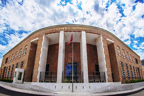 Pse BSH po mban stabël normën bazë të interesit prej disa muajsh