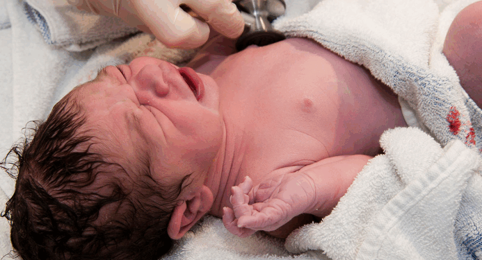 OBSH: Infertiliteti prek një në gjashtë persona në botë