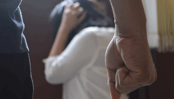 Dhuna ndaj grave lë pasoja afatgjata edhe në ADN