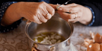 “Gjyshet që shpëtuan kuzhinën”, Agroturizmi shqiptar në BBC