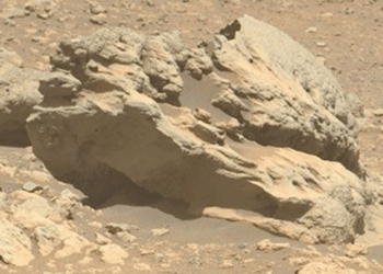 NASA zbulon një gur në Mars që nuk i përket planetit të kuq