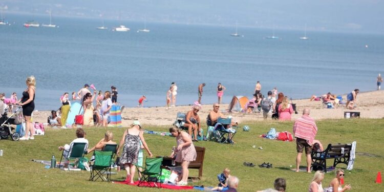 2025, një nga vitet më të ngrohtë në historinë e planetit