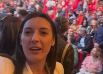 “O Gazooooo….!” Zegjineja paska qenë roje te Ilyrian Guard, llogaria bankare plotë edhe pse tepër e re