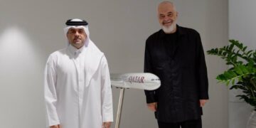 Rama takohet me drejtorin e Qatar Airways: Ishallah do të kemi së shpejti fluturimet për Tiranën