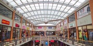 Pse kompanitë e Kosovës po zbarkojnë në Shqipëri