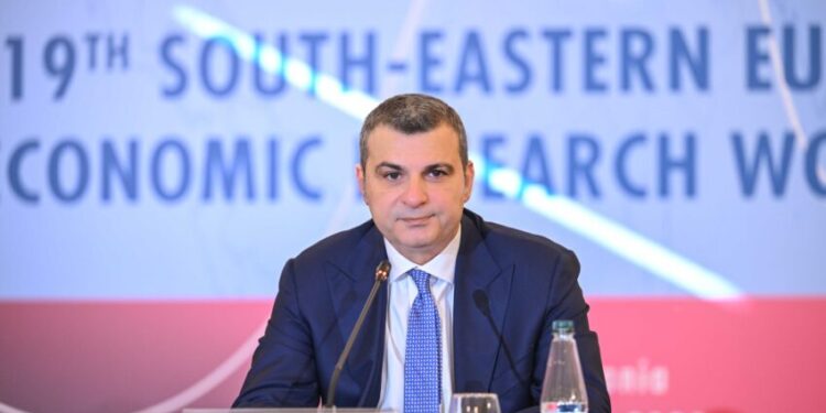 Sejko: Zhvillimi i Inteligjencës Artificiale, sfidë e re për sistemin financiar