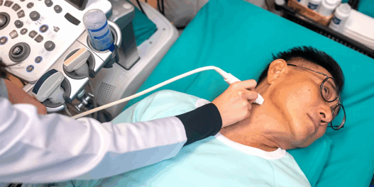 Pse po shtohen rastet e kancerit të tiroides në të gjithë botën?