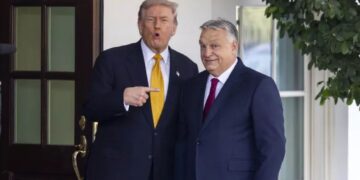 Hungaria shpëton nga sanksionet e naftës ruse, Trump: Ata nuk kanë mundësi të tjera