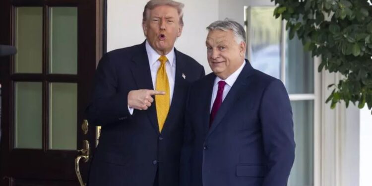 Hungaria shpëton nga sanksionet e naftës ruse, Trump: Ata nuk kanë mundësi të tjera