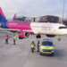 MISTERI/ 5 pasagjerë pa ndjenja. Hipoksia apo helmimi, çfarë e ktheu pas avionin e Wizz Air nga Londra? Kompania: Nuk themi dot më shumë