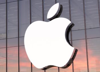 Italia gjobit “Apple” me 100 milionë euro për abuzim