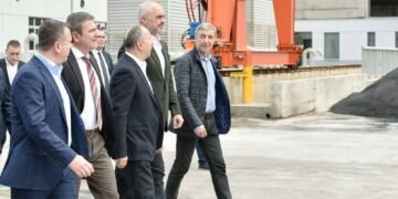 Pasi përpinë miliardat e energjisë, Agron Shapllo dhe Serafin Orgocka helmuan Elbasanin dhe policia nuk i gjen dot