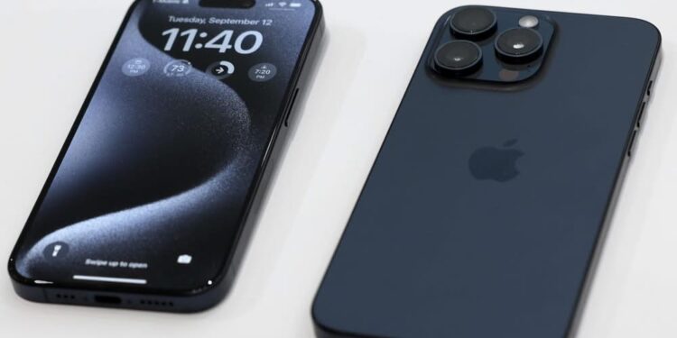 Kontrolloni telefonin tuaj! Disa prej modeleve nuk do të bëhen më “update”