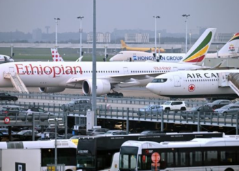 Droni pranë aeroportit të Brukselit, pezullohet trafiku ajror